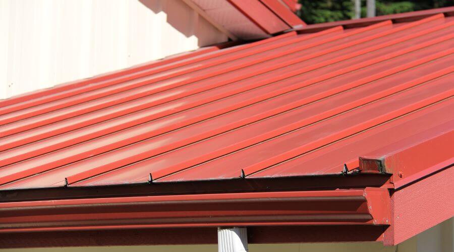 Professional gutter cleaning services in Hallettsville, TX